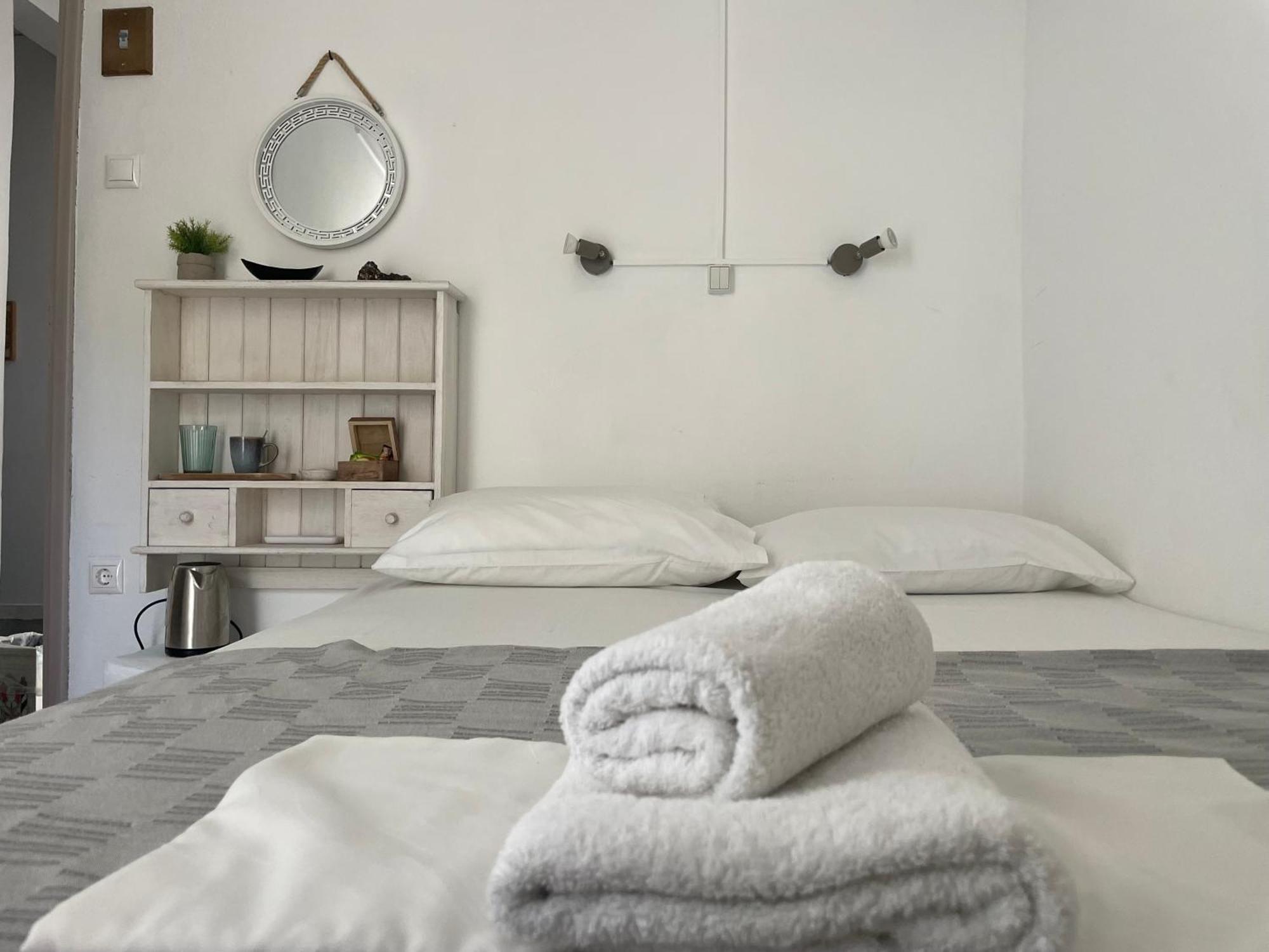 Cristi Rooms Livádi Kültér fotó